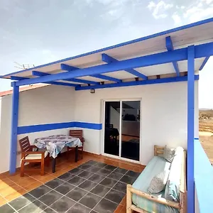 https://suite-estrella-azul.in-canary-islands.com